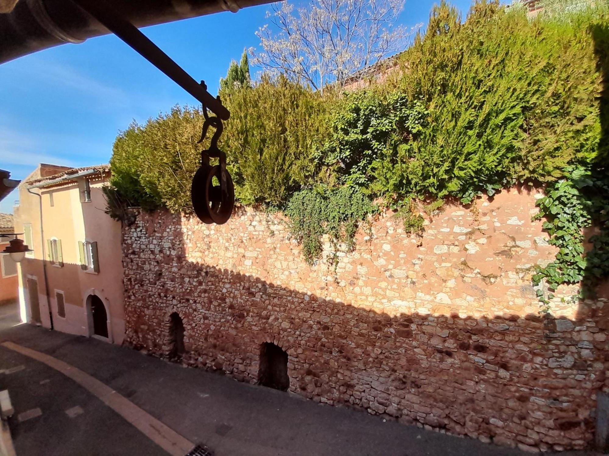 L'Atelier Au Coeur Du Village Roussillon en Isere 外观 照片